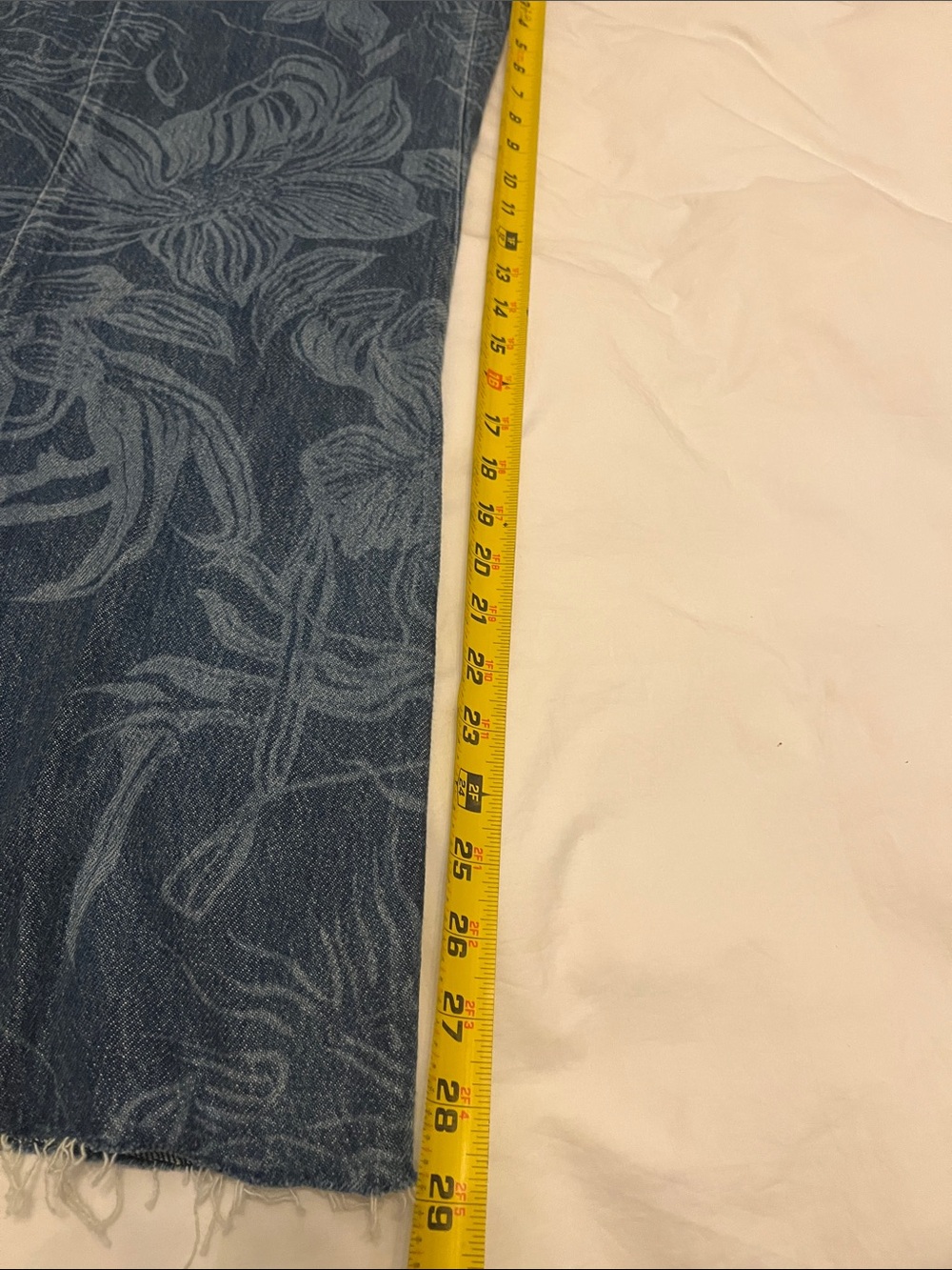 NWOT Adi Patterned Mid-Rise Flare Jeans by Pilcro Anthropologie floral leaf prin - Picture 12 of 16